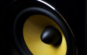 Alasan Baik di Balik Kerasnya Volume Musik Hajatan