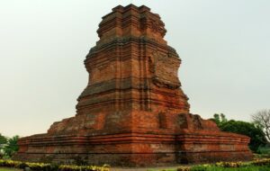 Situs Trowulan: Bukti Ketidakmampuan Kita dalam Menjaga Warisan Nenek Moyang