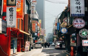 4 Barang yang Dimiliki Tokoh Miskin di Drakor yang Bikin Orang Bokek di Negeri Ini Misuh-Misuh