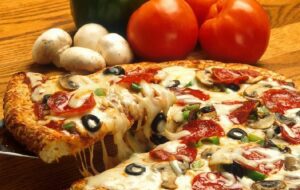 5 Alternatif Camilan yang Bisa Disantap Rame-rame di Kantor Selain J.CO dan Pizza Hut