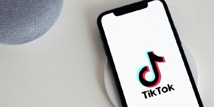 Nonton Film kok di TikTok, Norak! terminal mojok (1)