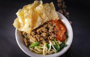 Sudah Saatnya Kita Meminimalisir Saus dan Kecap dalam Mangkuk Bakso dan Mi Ayam