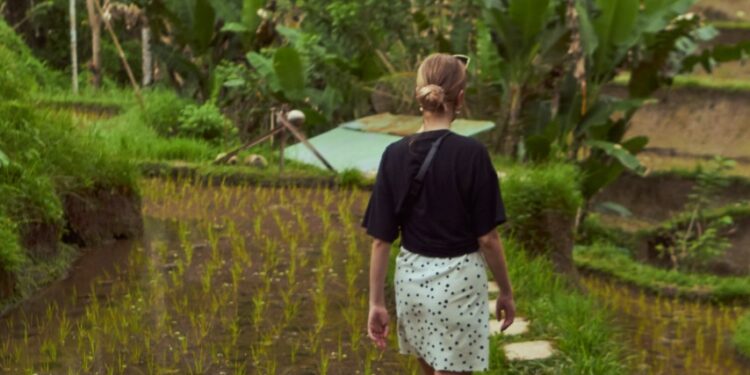 Pengalaman Orang Desa Asli yang Mengunjungi Desa Wisata terminal mojok.co