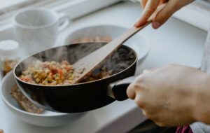6 Trik Recycle Food buat Bertahan Hidup Akhir Bulan yang Nggak Ada di MasterChef Indonesia