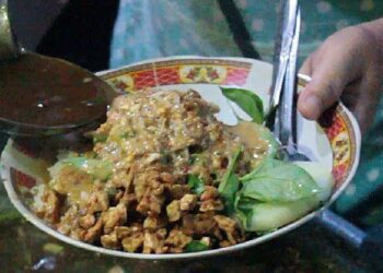 4 Makanan Khas Jawa Timur Hasil Kawin Paksa yang Ternyata Harmonis di Lidah terminal mojok (1)