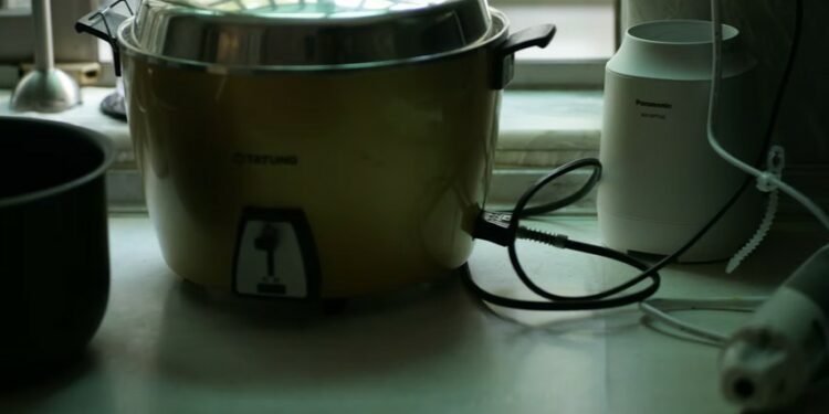 4 Rice Cooker yang Cocok buat Anak Kos terminal mojok