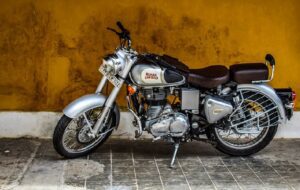 5 Komponen Sepeda Motor yang Nggak Digunakan sebagaimana Mestinya