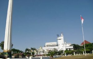 Meluruskan Anggapan Keliru Warga Ibu Kota Jakarta Terhadap Surabaya