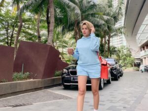 Nikita Mirzani dan Baim Wong Adalah Alasan untuk Berangus Influencer dari Indonesia
