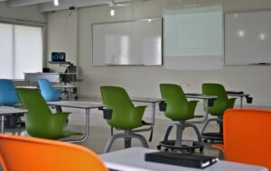 Punya Guru BK yang Beneran Ngasih Konseling Adalah Sebuah Privilese