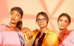 Alternatif Alur A World Without yang Bisa Bikin Filmnya Lebih Greget