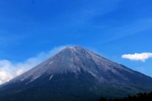Cara Saya Jelaskan Letak Kabupaten Lumajang biar Mudah Dipahami