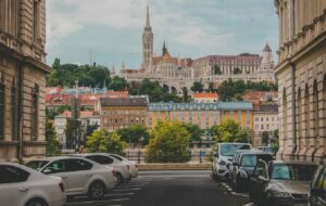 4 Kebiasaan Berlalu Lintas di Hungaria yang Pantas Ditiru
