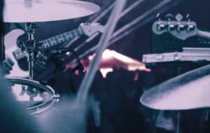 Ahmad Dhani dan Kenangan tentang Kontroversi Konyol Lagu Satu