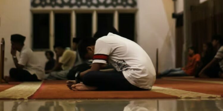 Anak Kos Nggak Usah Khawatir, Ini 5 Masjid di Malang yang Nyediain Makanan Gratis terminal mojok