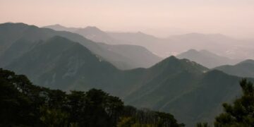 Mempelajari Kembali Materi Geografi SMA Lewat Drakor Jirisan terminal mojok