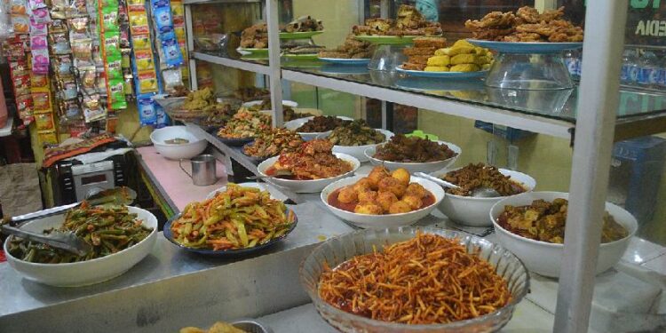 Rekomendasi Warteg di Tegal yang Wajib Dicoba terminal mojok