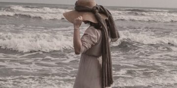 5 Item Fesyen Korean Style yang Cocok untuk Orang Indonesia dan Hijabers terminal mojok.co