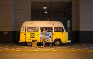 8 Kendaraan yang Paling Cucok untuk Dijadikan Food Truck