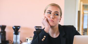 4 Hal yang Bikin PNS Dapat Hukuman Disiplin terminal mojok.co