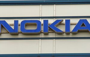 Kehebatan Nokia 5233 dan Perpisahan yang Berat