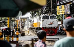 3 Palang Kereta yang Sebaiknya Dihindari di Solo