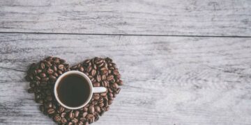 5 Dosa Penikmat Kopi yang Sebaiknya Dihentikan Terminal Mojok