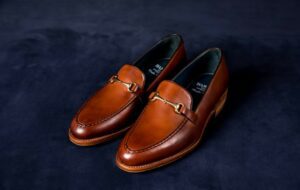 5 Merek Sepatu Kulit Ternama dari Kediri