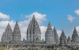 6 Hal yang Perlu Diketahui Sebelum Berkunjung ke Kompleks Candi Prambanan