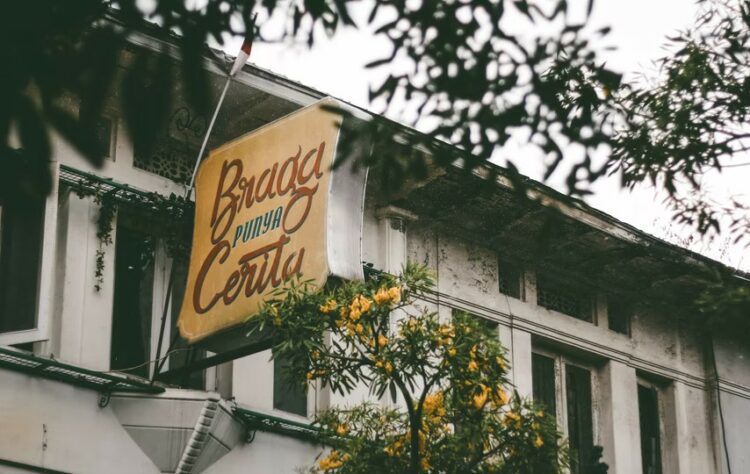 Braga Menjelang Kumuh, Julukan yang Pantas Disematkan pada Jalan Tertua di Bandung terminal mojok
