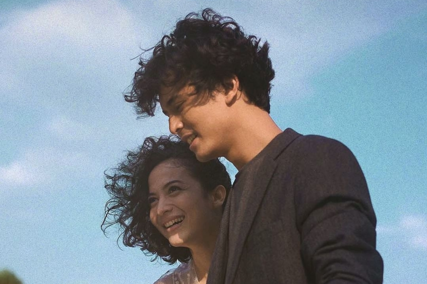 Review Film One Night Stand- Terminal Mojok