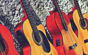 Yamaha, Merek Gitar Pertama Sejuta Umat