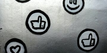 4 Orang Sopan Selain Rachel Vennya yang Layak Dihargai terminal mojok.co