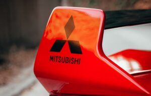 3 Kelebihan Mitsubishi Colt L300 yang Nggak Dimiliki Mobil Pick Up Lain