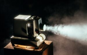 Buat Pengelola Bioskop: Stop Ambil Jatah Layar Film Indonesia untuk Film Blockbuster