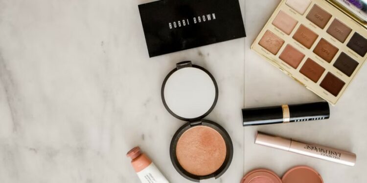 12 Blush On Murah di Bawah 20 Ribu yang Bikin Riasanmu Makin Cetar Terminal Mojok