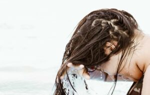 4 Produk Hair Care Murah Bantu Atasi Rambut Kering dan Mengembang