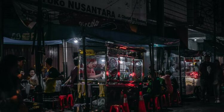 4 Warung Makan di Jatinangor yang Buka Dini Hari Terminal Mojok