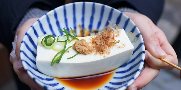 Makan Tahu, Tradisi Orang Korea setelah Bebas dari Penjara Terminal Mojok