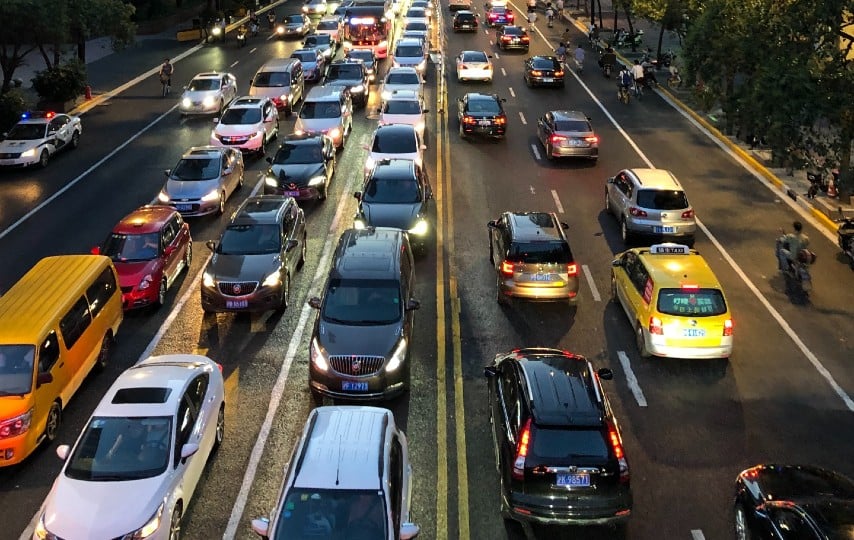 Cari Transportasi Publik di Kota Mataram Itu Sulit terminal mojok.co