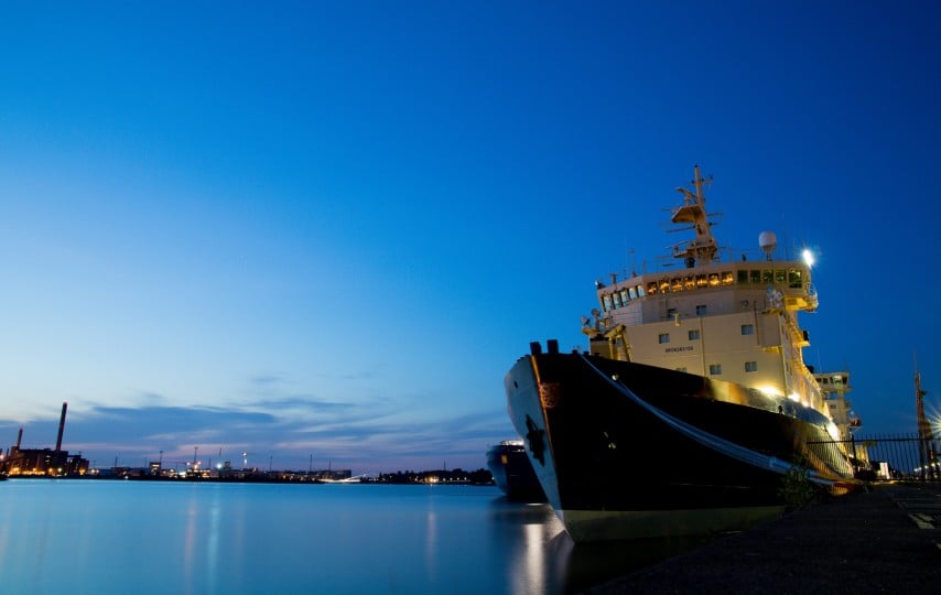 4 Hal yang Perlu Diketahui Saat Naik Kapal Makassar-Surabaya terminal mojok.co