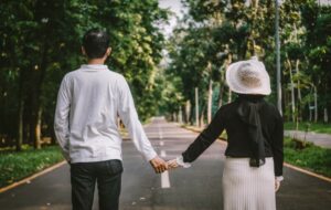 3 Panggilan Sayang dalam Bahasa Sunda buat Pasangan Dimabuk Asmara