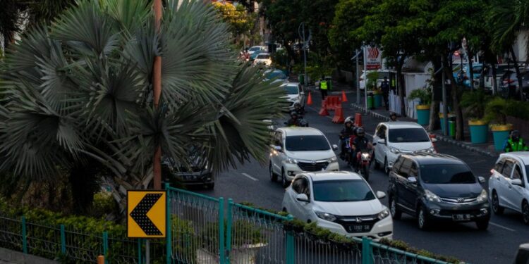 5 Hal Penyebab Surabaya Jadi Kota Termacet di Indonesia terminal mojok.co