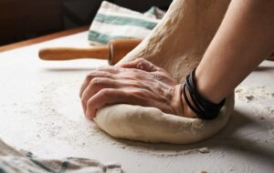 Panduan Pahami Perbedaan Roti Gembong Gedhe, Gembul, dan Golden