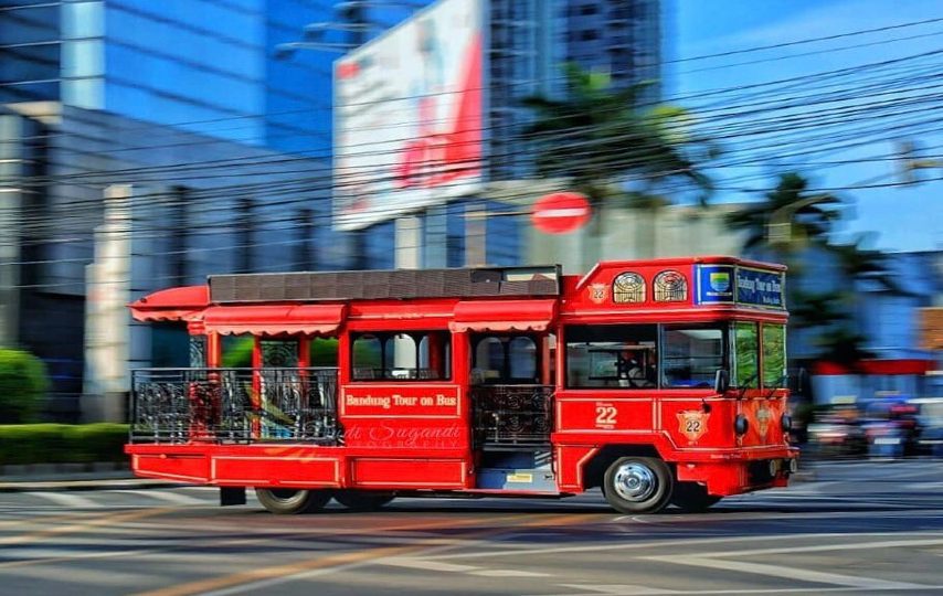 Bandros, Bus Wisata yang Perlu Dicoba Saat Berkunjung ke Bandung