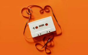 4 Lagu Pop Sunda tentang Kandasnya Hubungan yang Bikin Nyeredet Hate