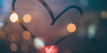 9 Film Romantis Keren dari Indonesia yang Bikin Nyesek Terminal Mojok