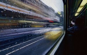 4 Hal Nggak Enaknya Naik Bus Surabaya-Jember