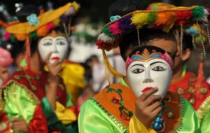 10 Ungkapan Ekspresif dalam Dialog Masyarakat Betawi