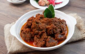 5 Dosa Makan Rendang yang Jarang Disadari Orang